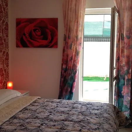 Le Tre Rose Bed & Breakfast Bed & Breakfast Casamassima Exterior photo